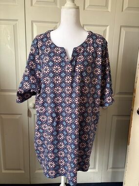 croft & barrow Navy Floral Geo Print Top with Coral and Light Blue Accents